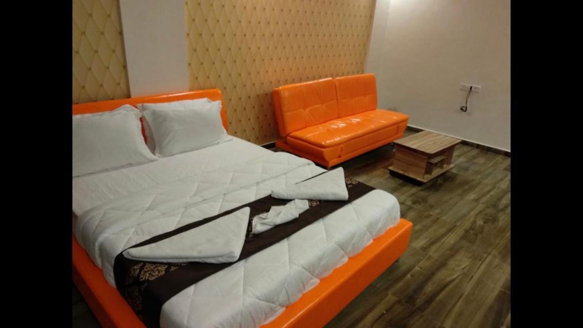 Strawberry Hills Saputara Hotel Екстериор снимка
